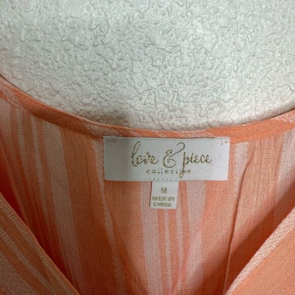 NWT Woman’s Love And Piece Tank Top Size M - Picture 2 of 4